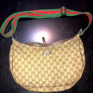 Gucci shoulder bag